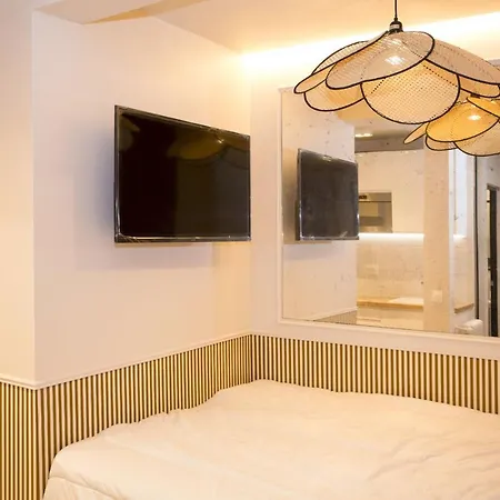 Studio Fonctionnel Et Moderne Place Clichy - 2p Apartment