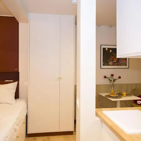 Apartment Studio Fonctionnel Et Moderne Place Clichy - 2p